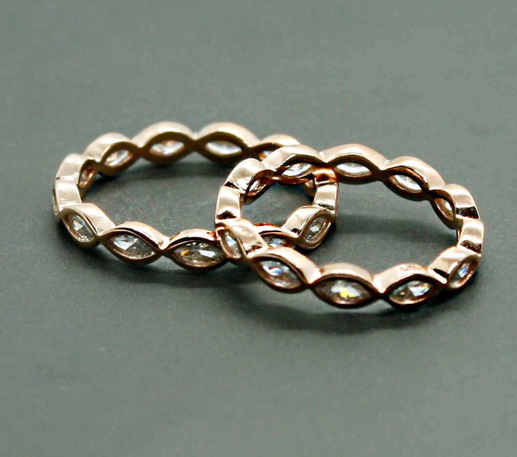 Pave Ring with Oval Zircon in Rose Gold Plated Silver